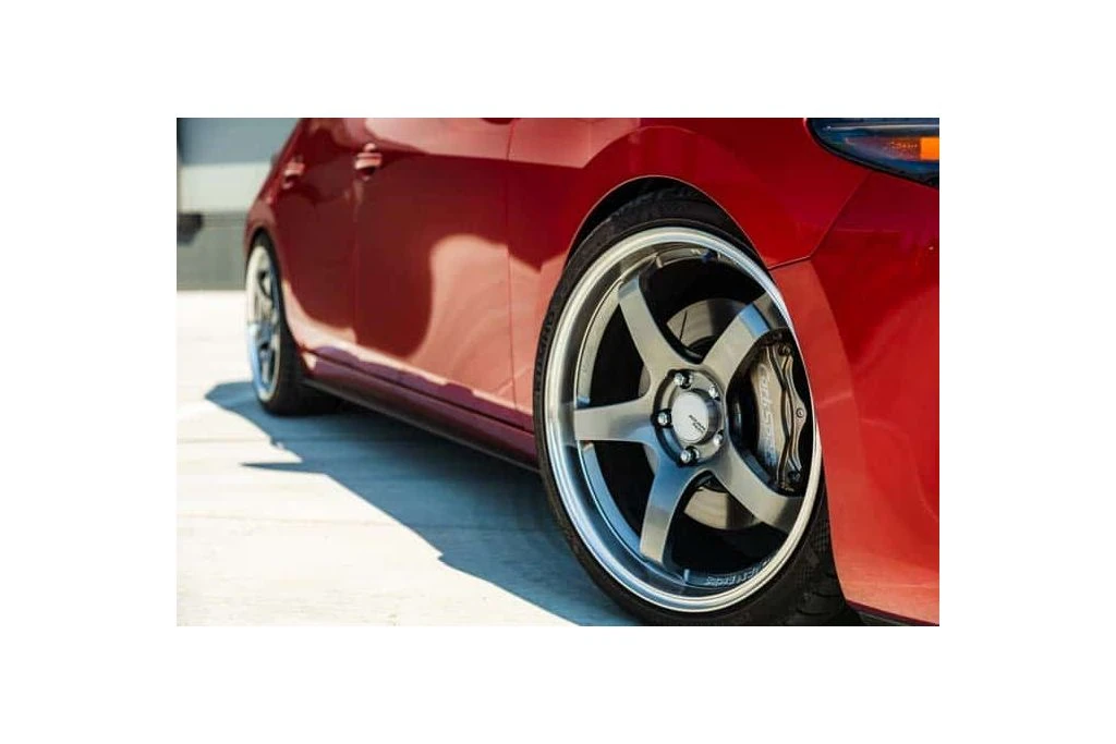 Spice up the look of your 4th GEN with some big brakes behind your wheels