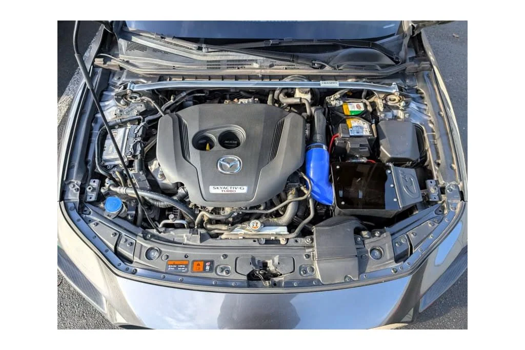 The Mazda 3 Turbo Performance airbox gives your 3s engine bay a clean look.