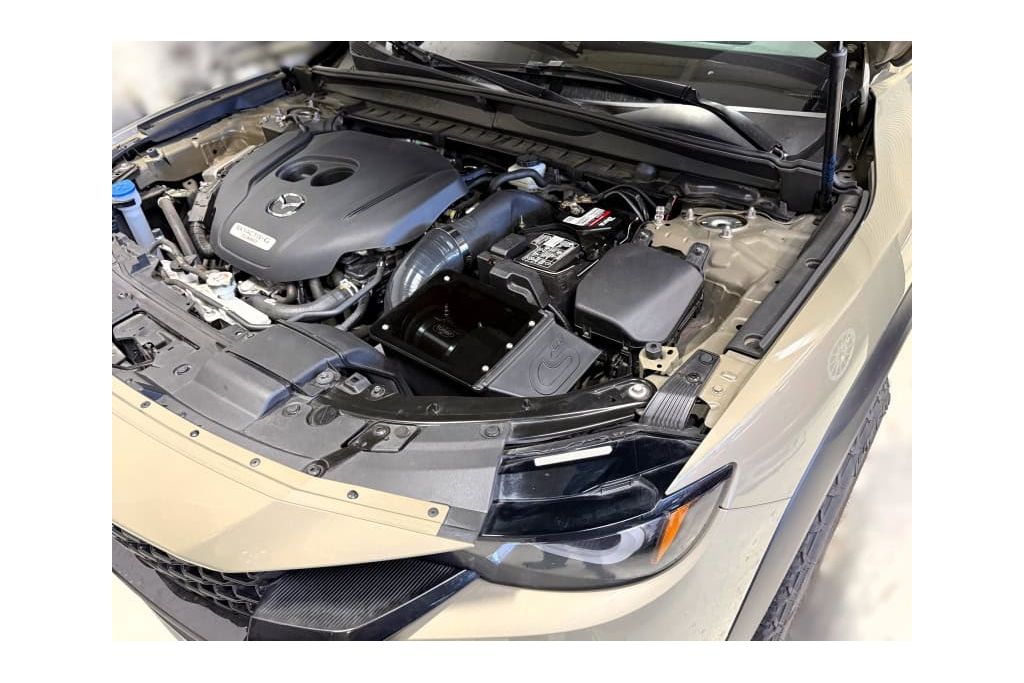 The CX50 Cold Air Box utilizes the factory fresh air duct to aid in lowering intake air temperature.