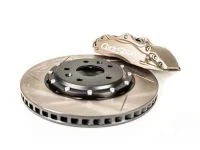 The billet caliper bracket holds the 4-piston calipers stable under hard braking conditions.
