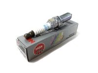 4 new spark plugs come non-gapped, please set gap for your build.