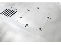 Retain quick access to the oil drain and filter with the integrated oil cover in the CS skid tray.